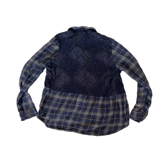 Natural Reflections Vintage Plaid and Paisley Button Down Long Sleeve Shirt - Picture 2 of 4